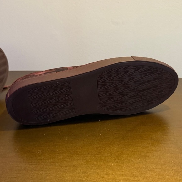 Common Projects Red Camouflage Suede Low Top Achilles Sneakers Size 11 - Picture 8 of 11